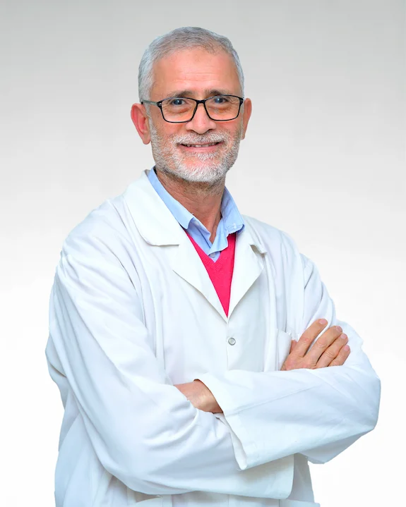 Portrait du Dr El Mahjoub Ghazli, gynécologue obstétricien spécialiste en AMP chez IRIFIV Casablanca