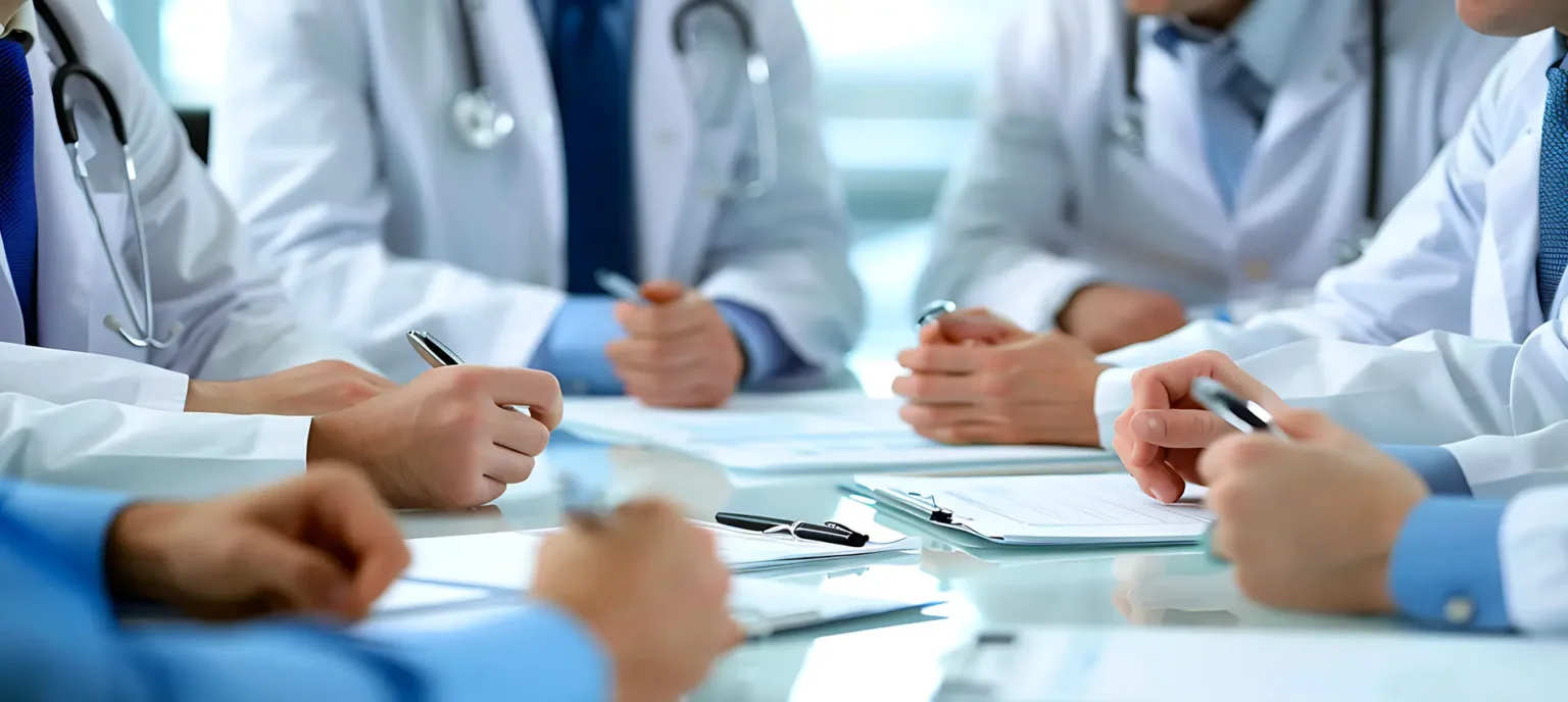 Spécialistes IRIFIV avec plus de 20 ans d'expérience appliquant des protocoles exclusifs pour des traitements de fertilité complexes.